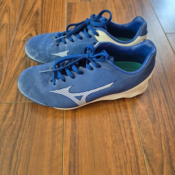 Youth Size 3.5 Mizuno Baseball Cleats - Picture 4 of 6